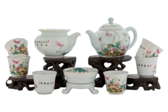 Set for tea ceremony (9 items)